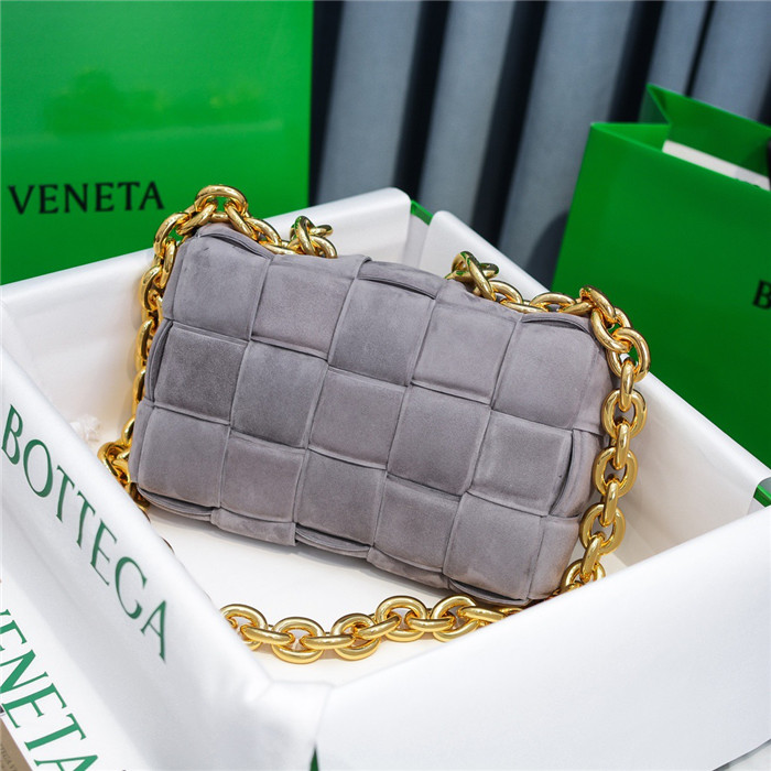  Bottega Veneta 보테가베네타 스웨이드 체인 카세트백 V84009-4 2020/신상