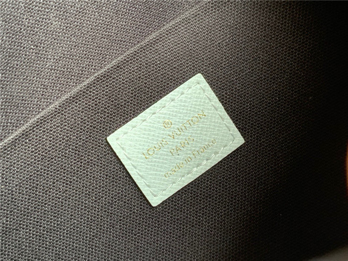 Louis Vuitton 루이비통 포쉐트 펠리시 M61276 2020/신상