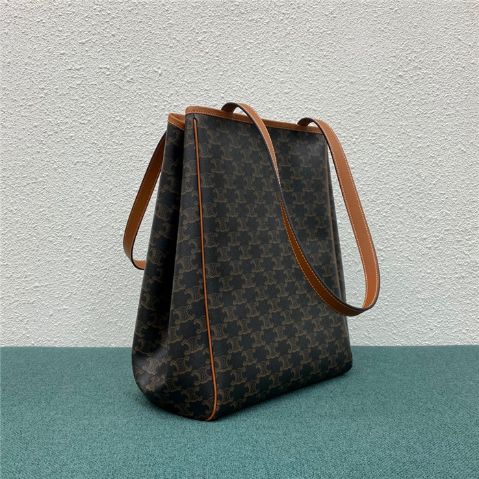 Celine 셀린느 트리옴페 토트백 C8400 2020/신상