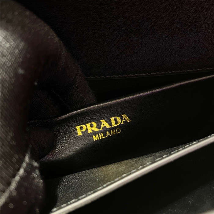 PRADA 프라다 사피아노 가죽 심볼백 1BD270 2020/신상