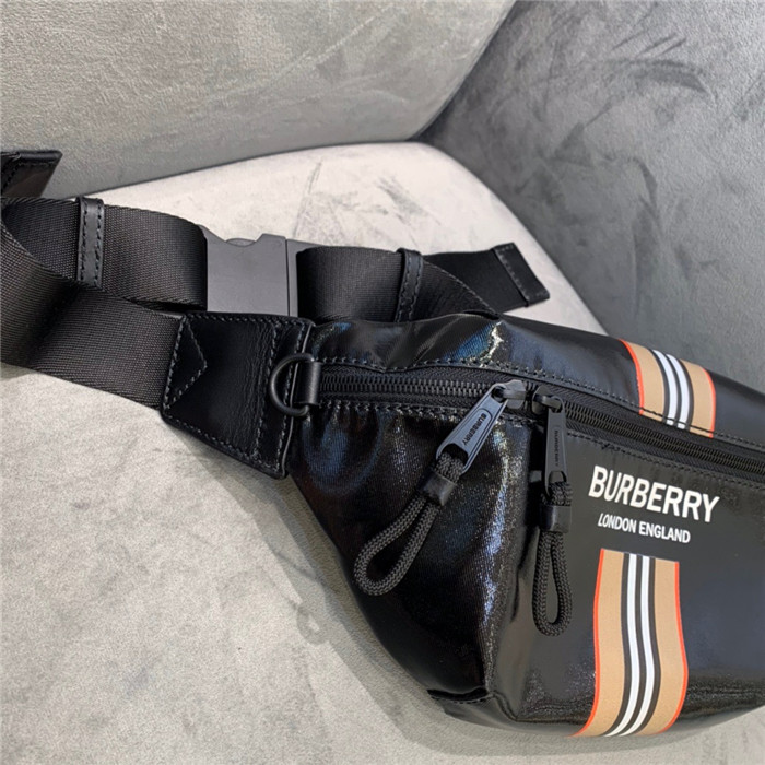Burberry 버버리 힙색&벨트백 B84110 2020/신상