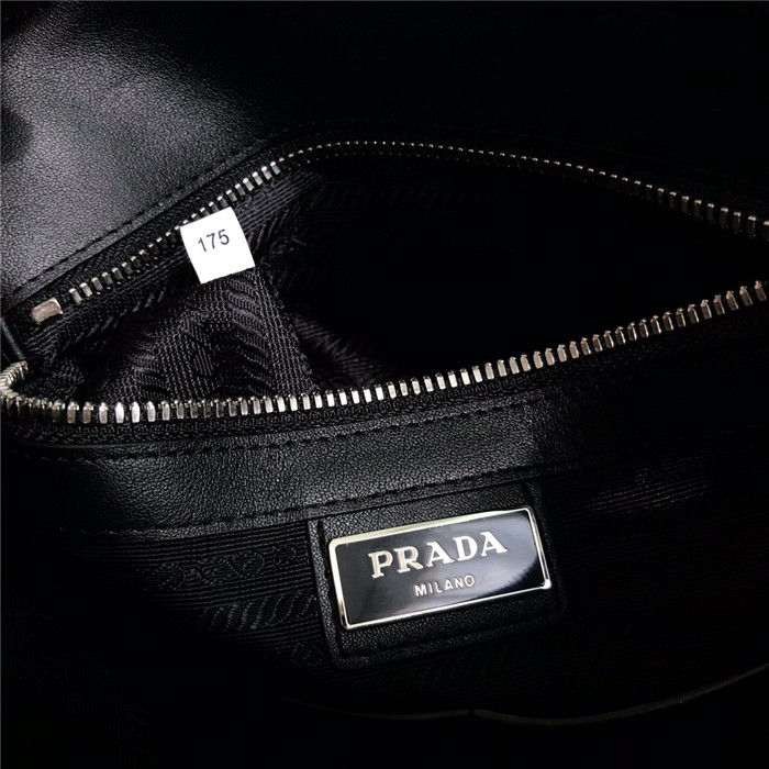 PRADA  프라다 사피아노 남성용 크로스백 2VG062