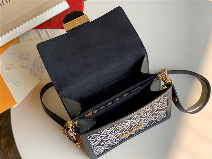 Louis Vuitton  루이비통 도핀 MM M57211 2020/신상