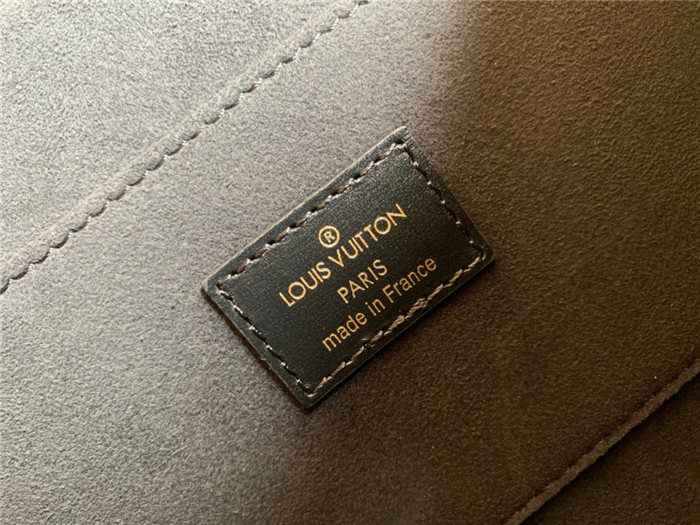 Louis Vuitton  루이비통 도핀 MM M57211 2020/신상