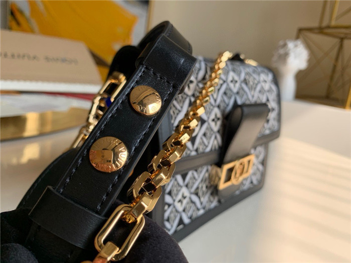 Louis Vuitton  루이비통 도핀 MM M57211 2020/신상