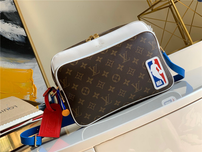 Louis Vuitton 루이비통 메신져백 M85143 2020/신상