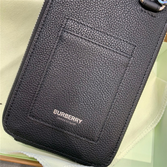 Burberry  버버리 휴대폰백 B14044-2 2020/신상