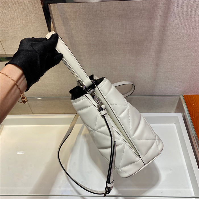  PRADA 프라다 스펙트럼 파니에 토트백 1BA319