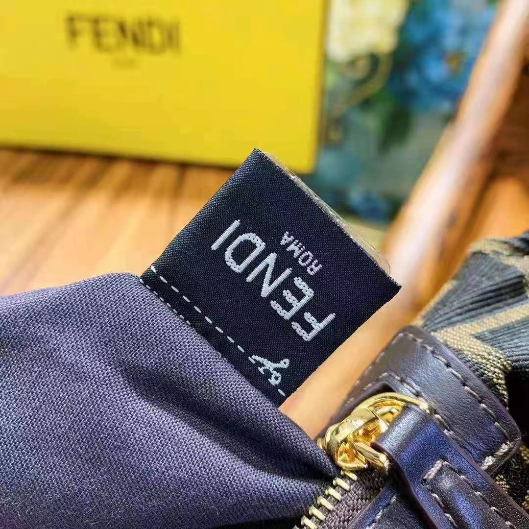  Fendi 펜디 바게트백 브라운 컬러