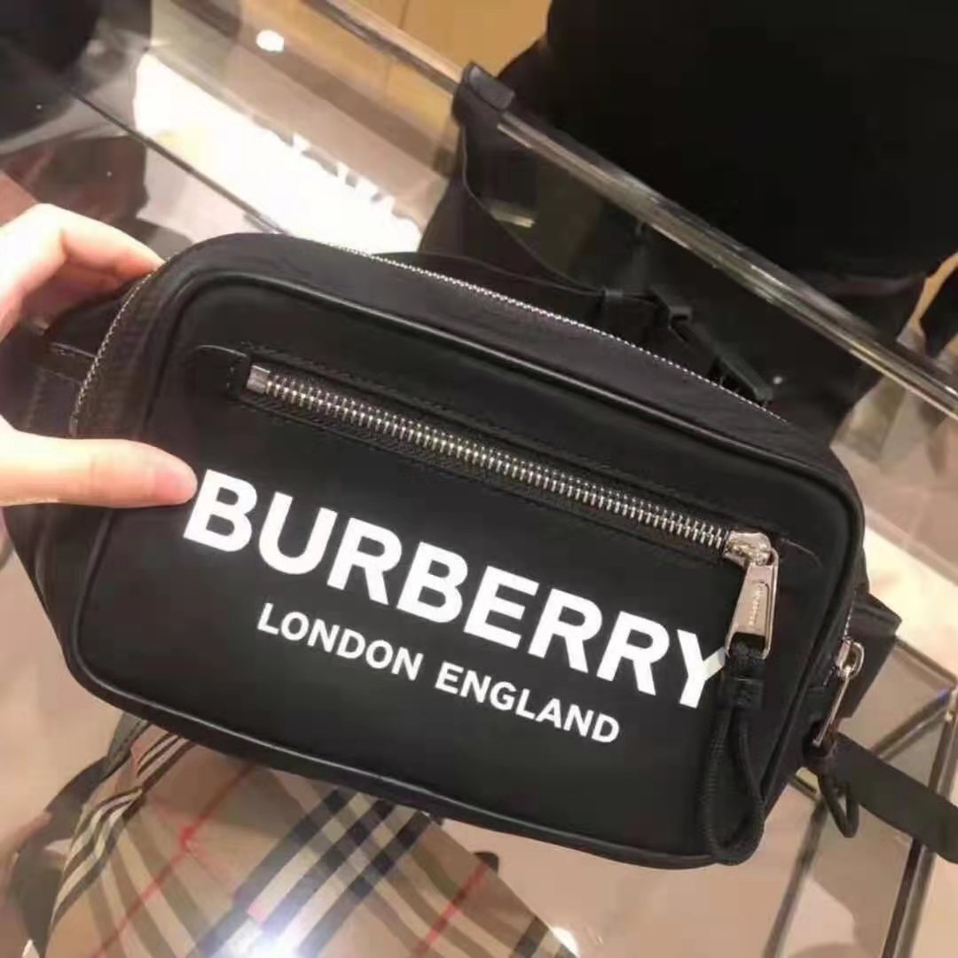 Burberry 버버리 힙색 2020/신상