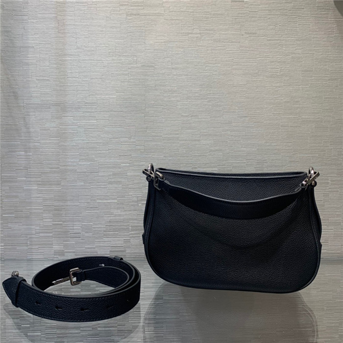 Dior 디올 토트&크로스백 D18010 신상