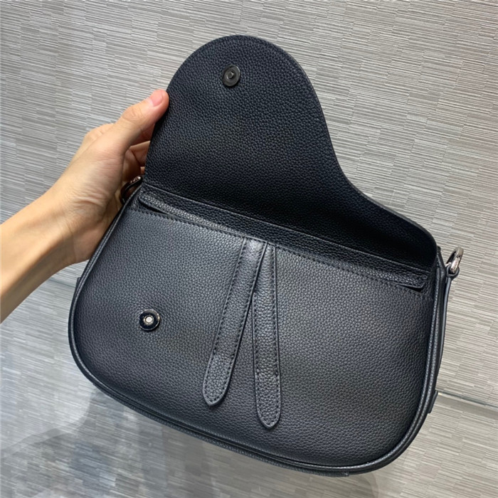 Dior 디올 토트&크로스백 D18010 신상