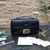 Fendi 펜디 미듐 바케트백 F8783-2
