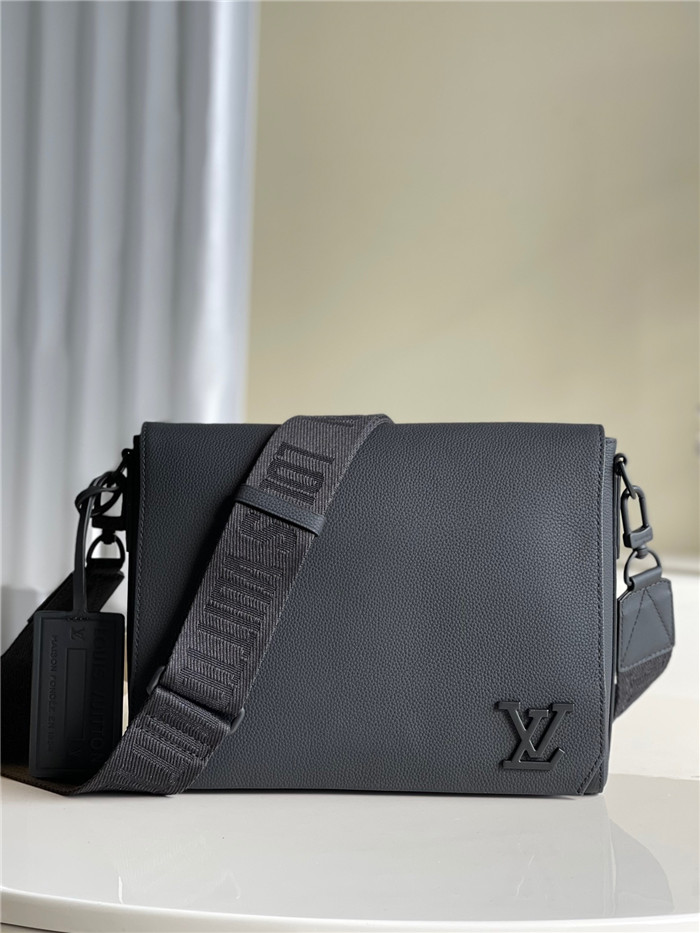 Louis Vuitton 루이비통 에어로그램 메신저 M57080