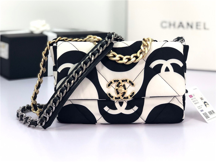 Chanel 샤넬 19 플랩백 AS31854 2021/신상