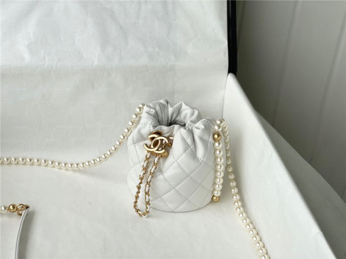 chanel  샤넬 진주 체인 드로스트링 버킷백