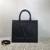 VALENTNIO 발렌티노 VLOGO WALK 토트백 V69011