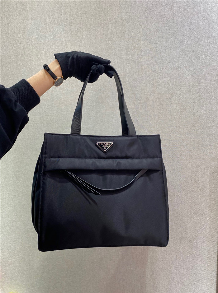 PRADA 프라다 나일론 토트백 1BC318