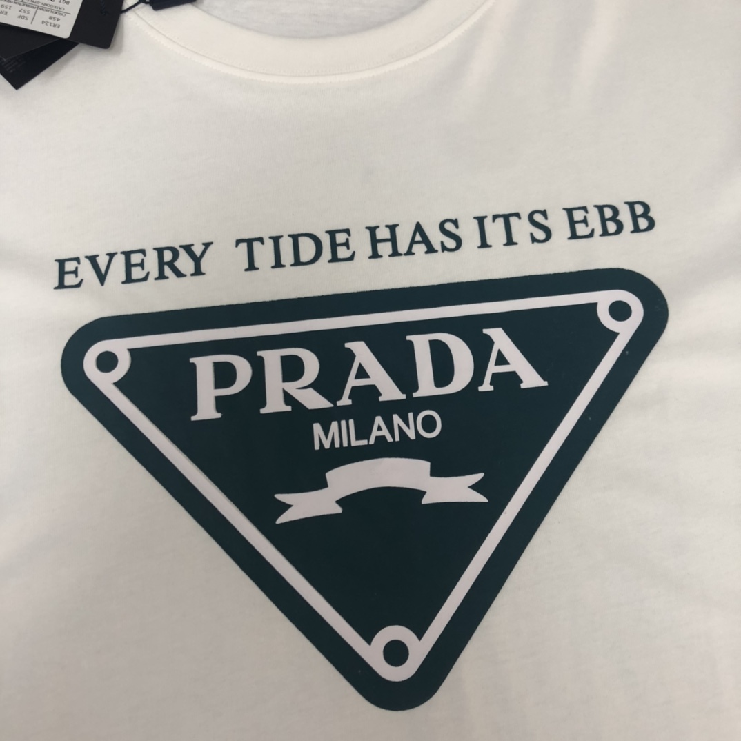PRADA 쇼트 슬리브