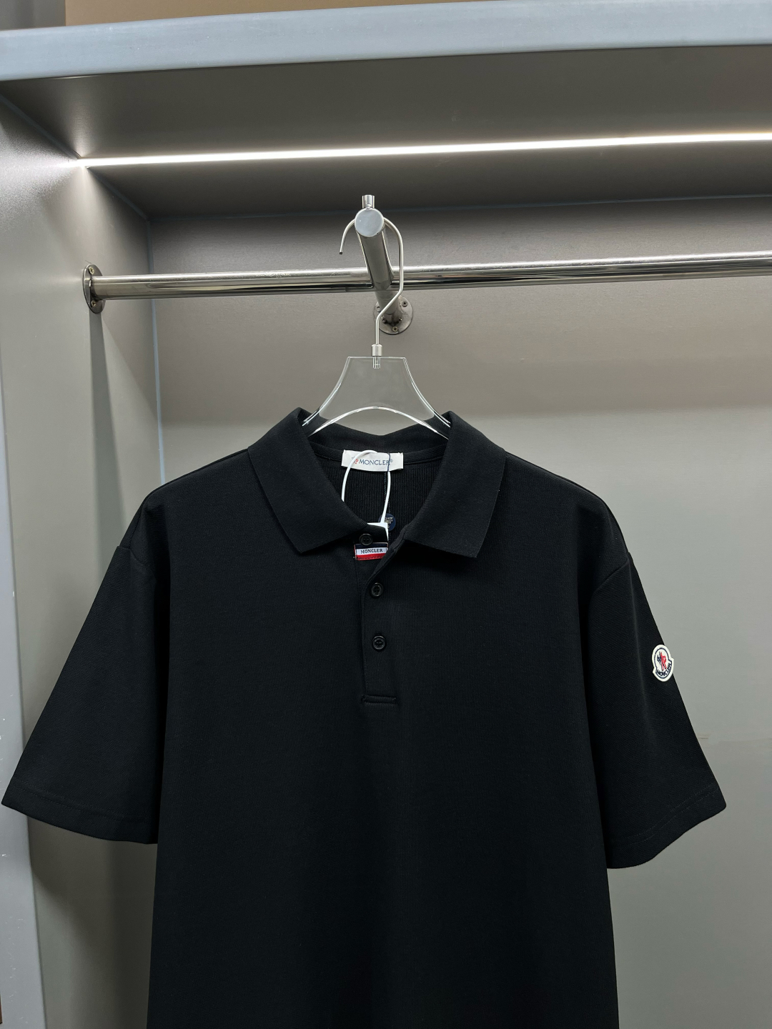 몽클레르로고패치뉴폴로셔츠