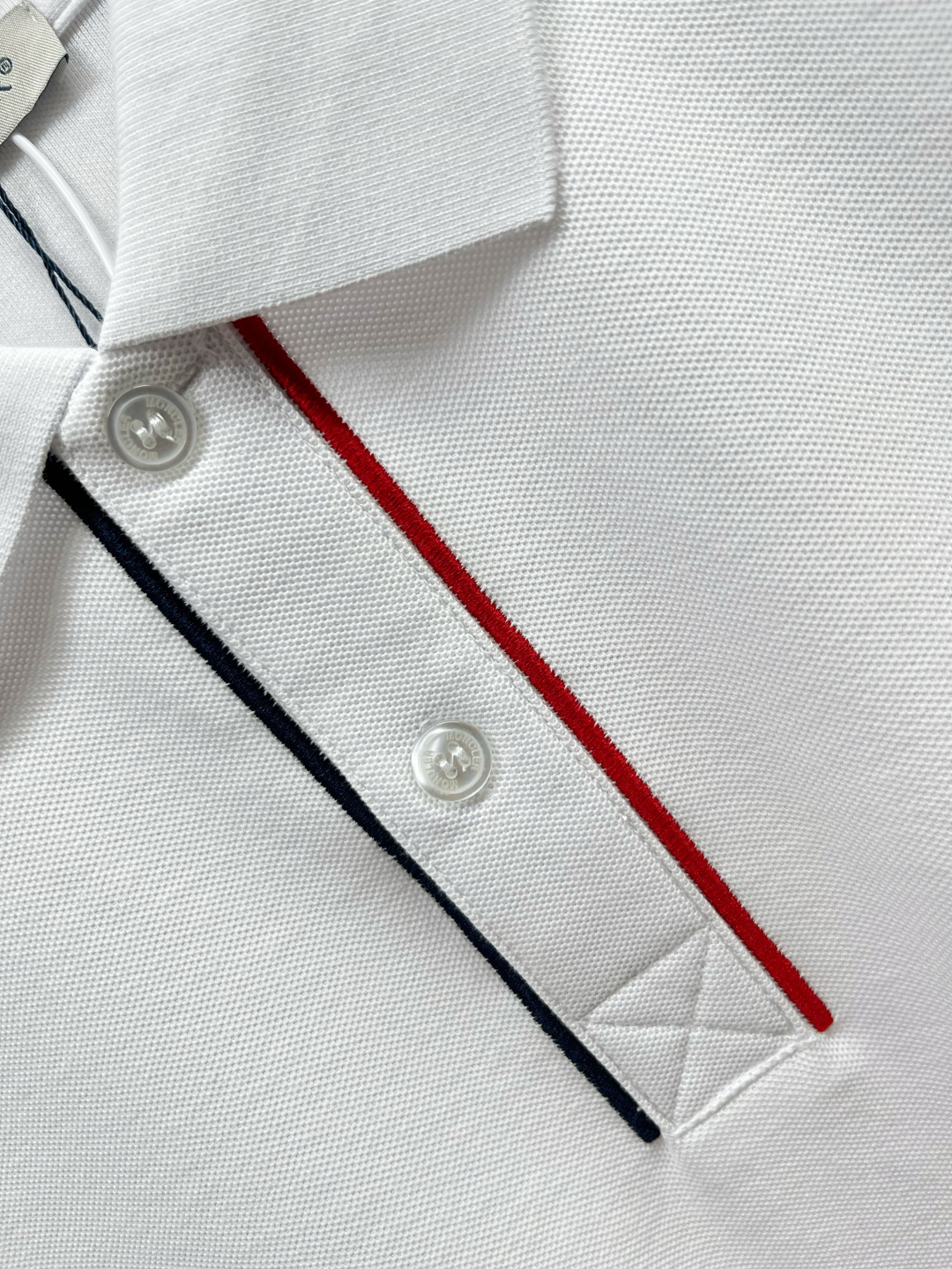 에르메네질도제냐2025새로운반팔폴로