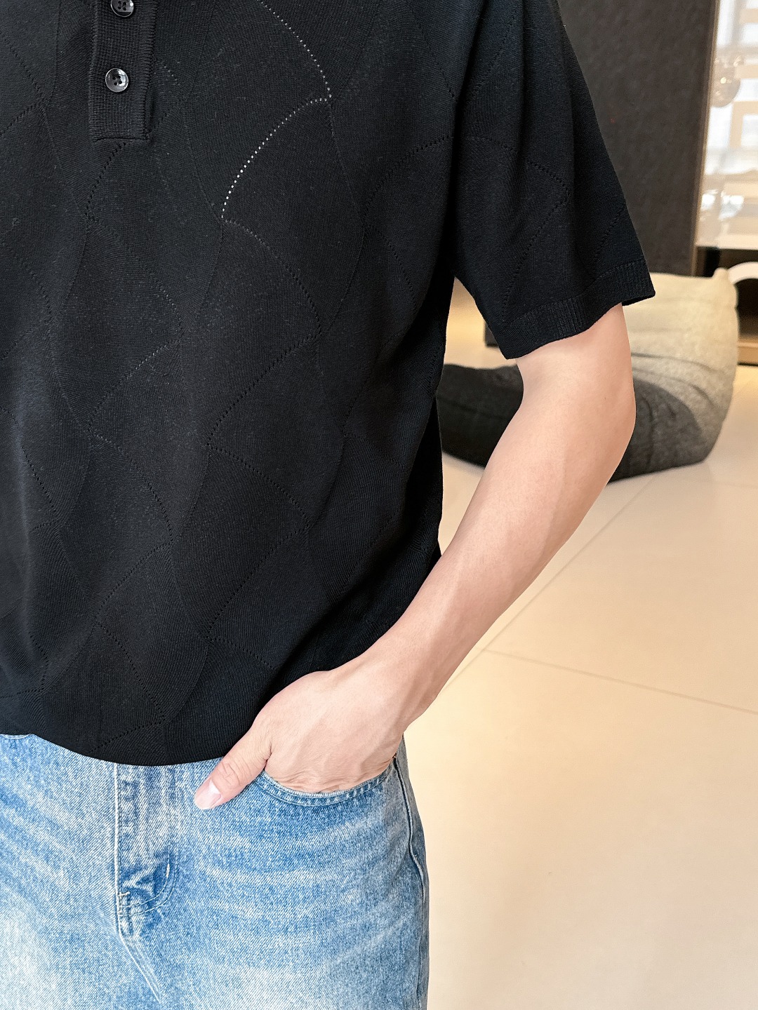 프라다2025뉴쇼트슬리브폴로