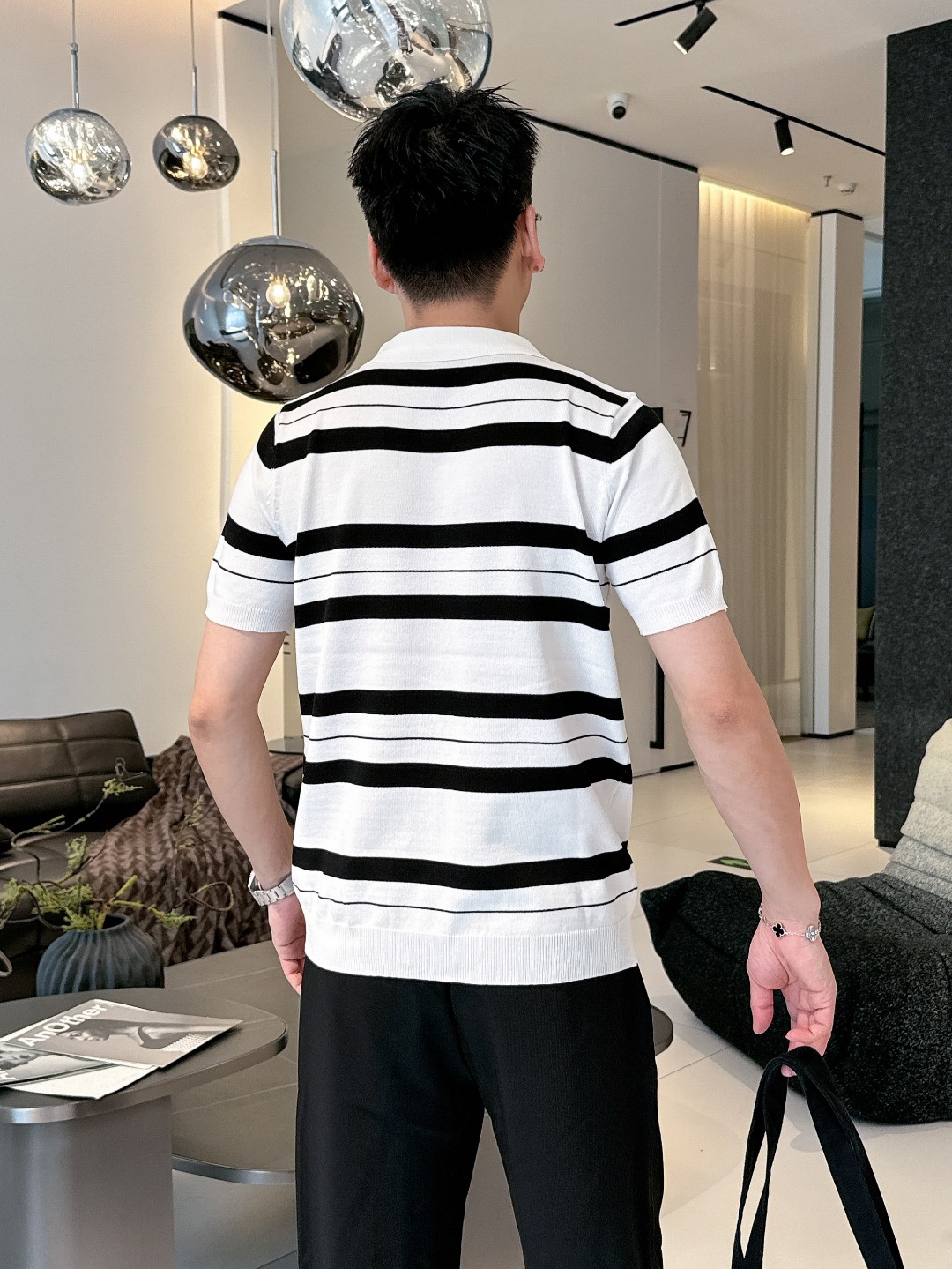 프라다2025뉴반팔폴로