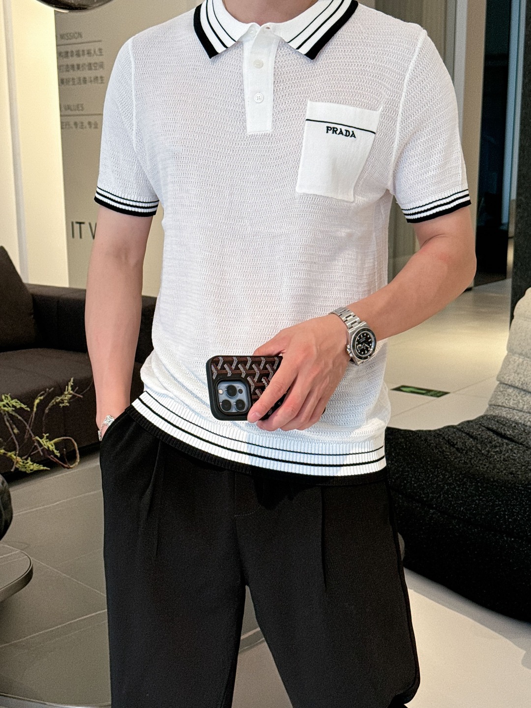 프라다2025뉴쇼트슬리브폴로