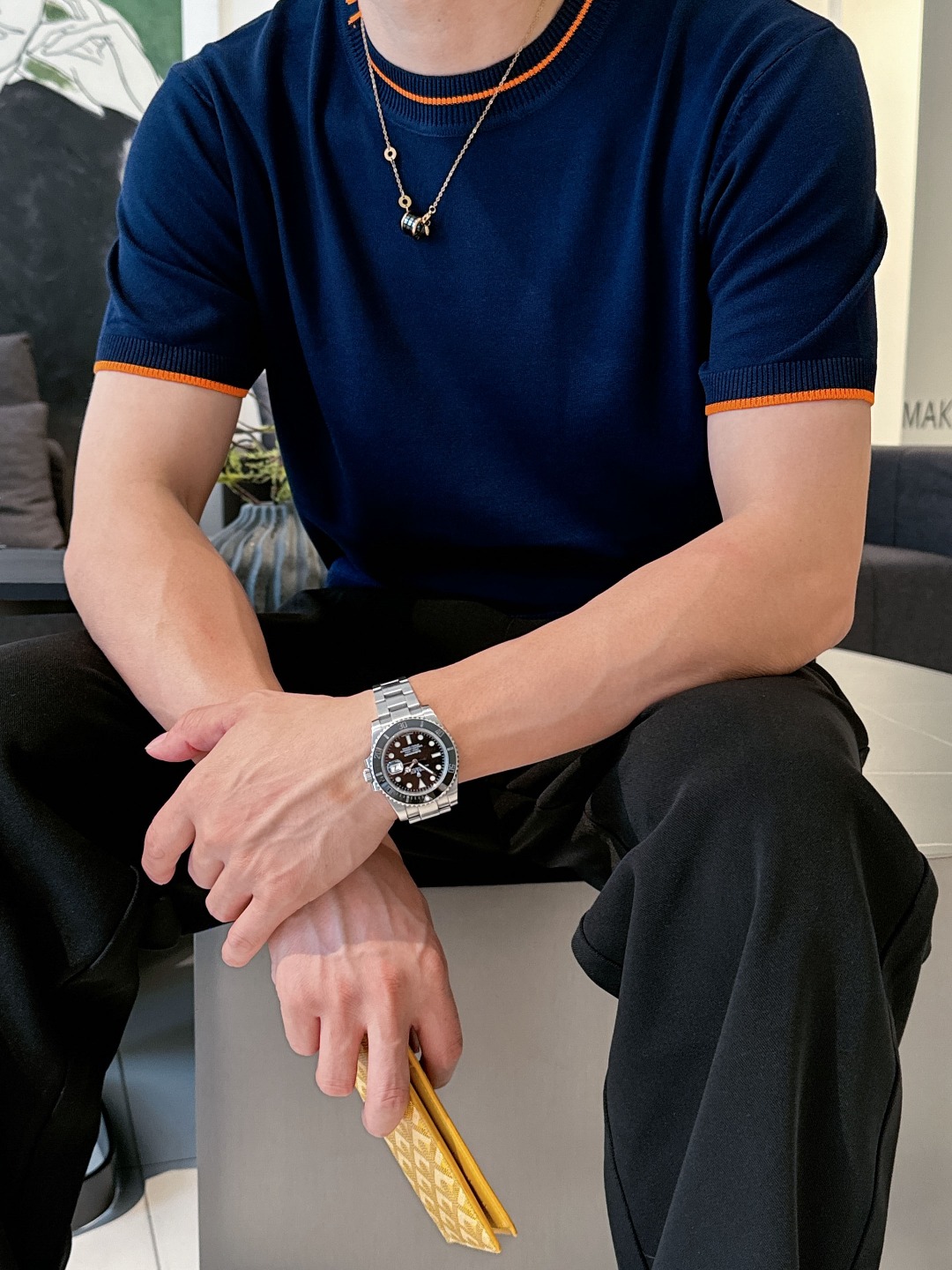 프라다2025뉴쇼트슬리브폴로