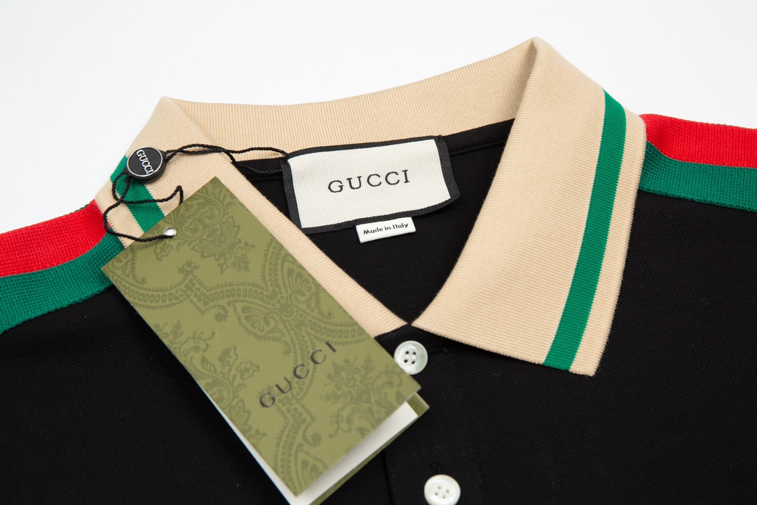 몽클레르로고패치뉴폴로셔츠