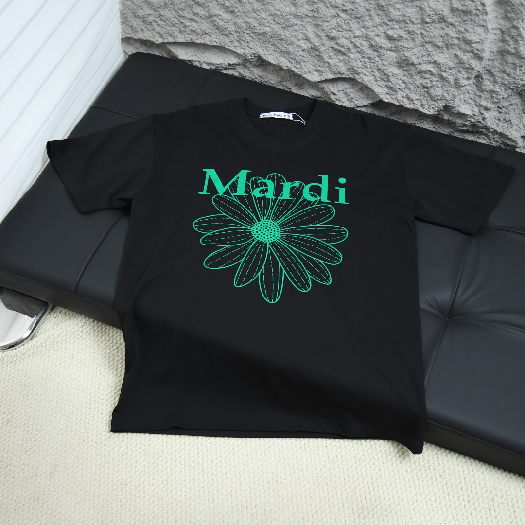 2025ss 봄 신상 MARDI 라운드넥 반팔 티셔츠 모델 번호: MA002