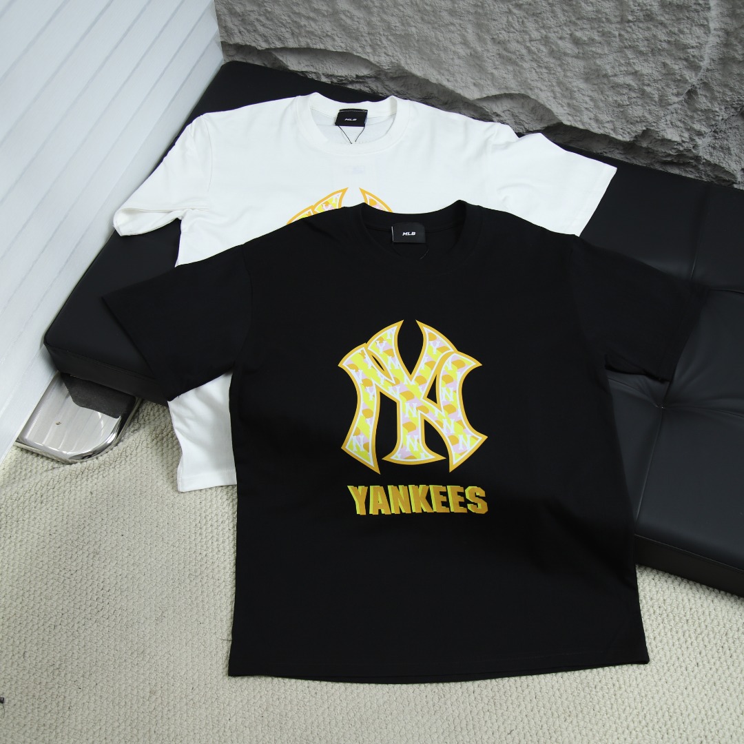 2025ss 봄 신상품 MLB 뉴욕 양키스 라운드넥 반팔 티셔츠 모델 번호: MLB016