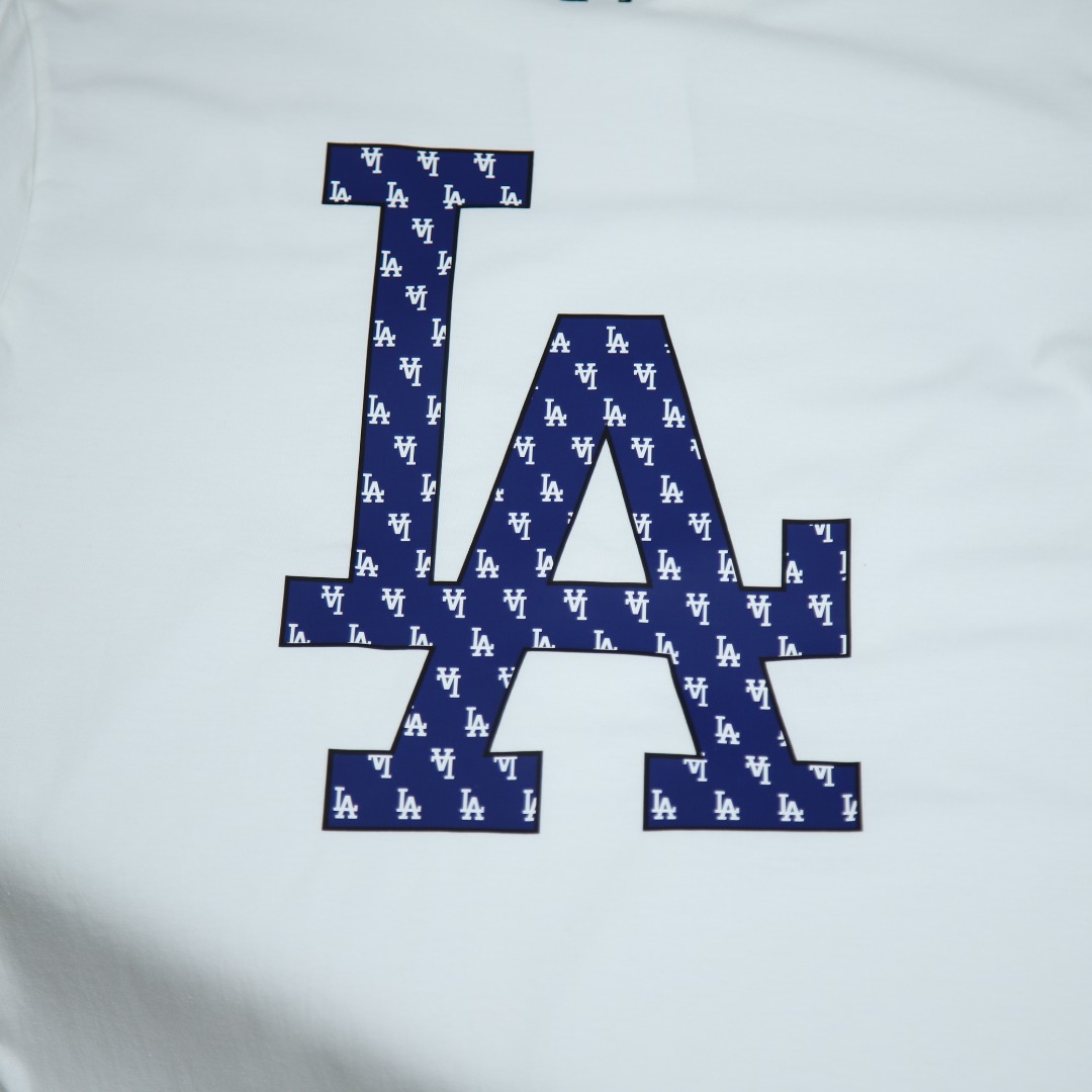 2025ss 봄 신상품 MLB 뉴욕 양키스 100 라운드넥 반팔 티셔츠 모델 번호: MLB033