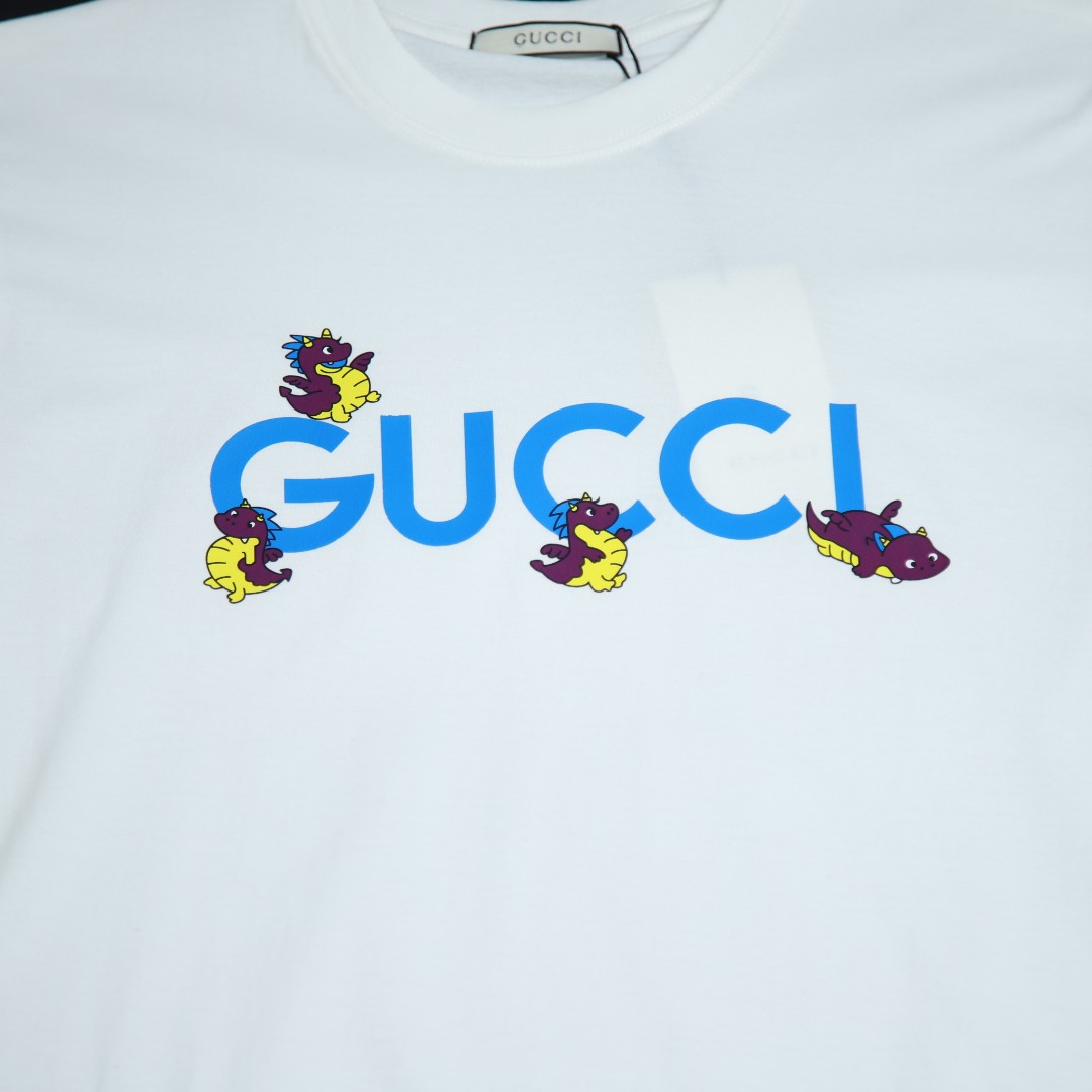 2025s스프링 신상 GUCCI/구찌 라운드넥 반팔 티셔츠 모델넘버: GUC001