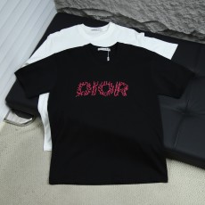 025ss 봄 신상 DIOR / 디올 라운드넥 반팔 티셔츠 모델넘버: DI016