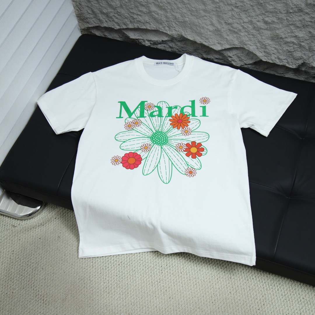 2025ss 봄 신상품 MARDI 라운드넥 반팔 티셔츠 모델 번호: MA023