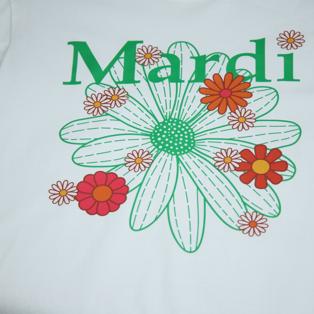 2025ss 봄 신상품 MARDI 라운드넥 반팔 티셔츠 모델 번호: MA023