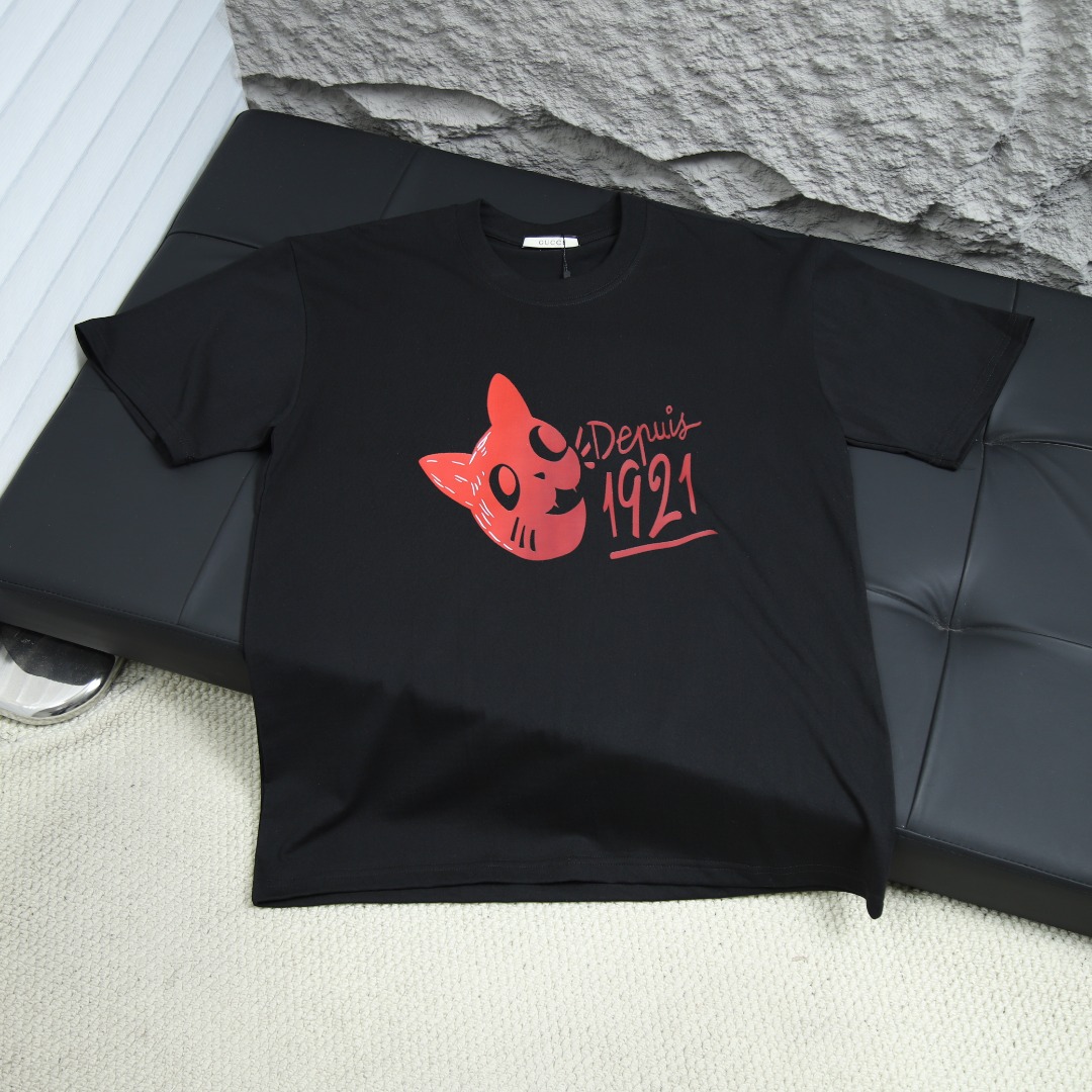 2025ss 봄 신상 GUCCI/구찌 라운드넥 반팔 티셔츠 상품 번호: GUC010