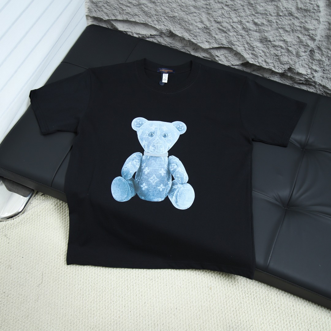 2025SS 봄 신상 LV 라운드넥 반팔 티셔츠 베어 프린트 모델 번호: LV040