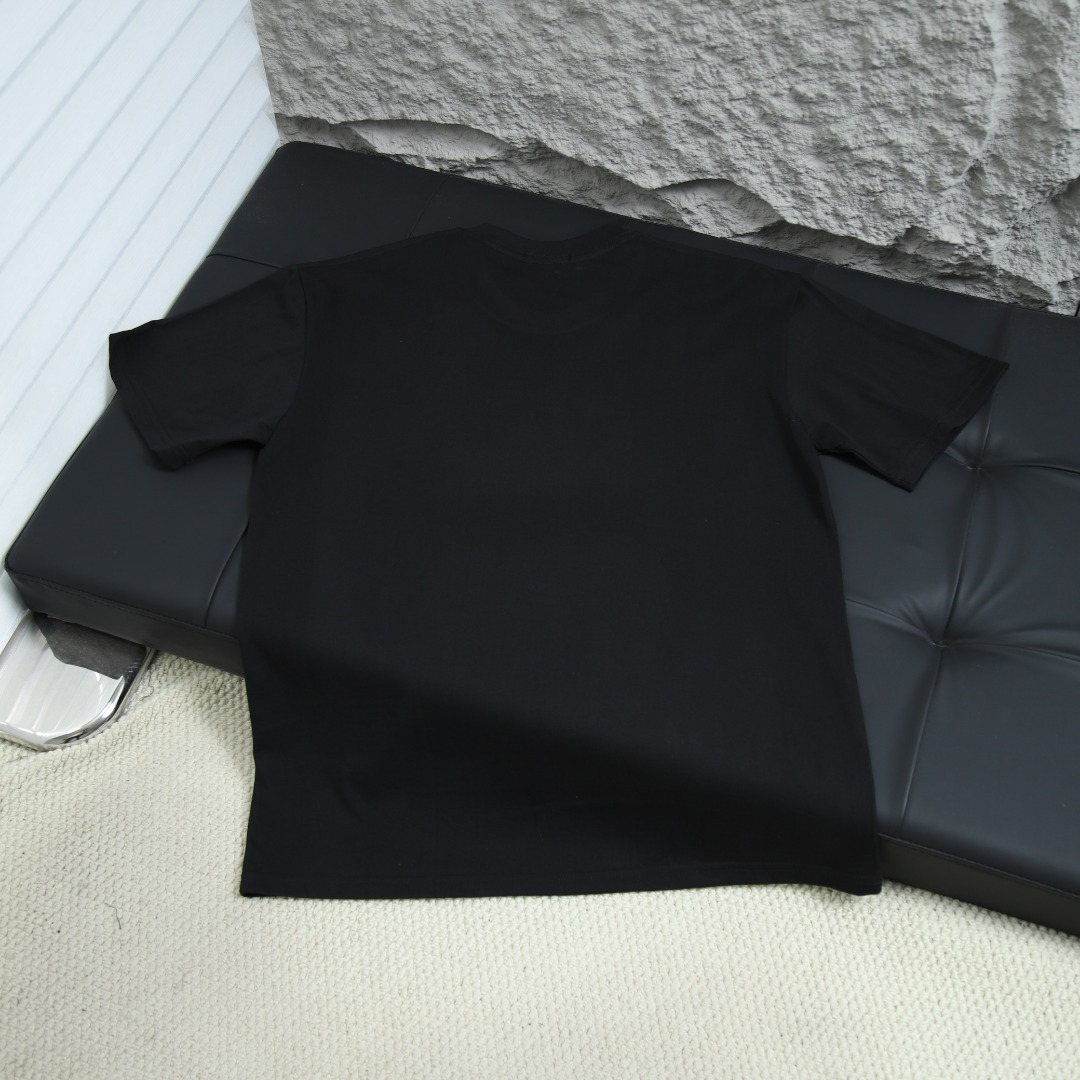 2025ss 봄 신상 GUCCI / 구찌 라운드넥 반팔 티셔츠 모델 번호: GUC075