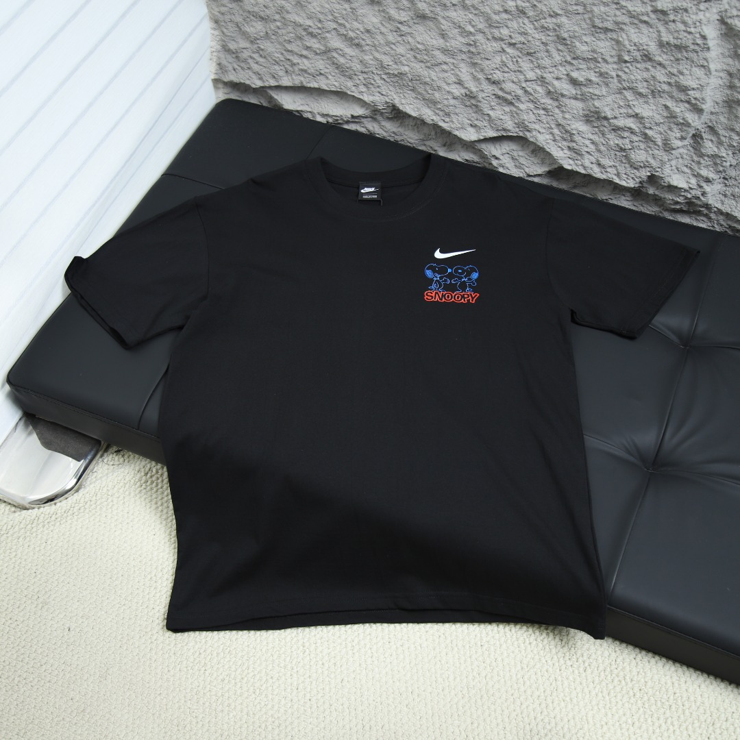 2025ss 봄 신상 NIKE / 나이키 매칭 라운드넥 반팔 티셔츠 모델 번호: NI026