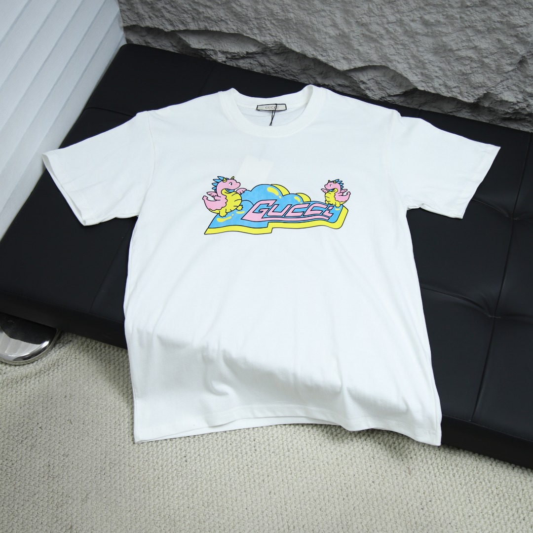 2025ss 봄 신상 GUCCI/구찌 100 라운드넥 반팔 티셔츠 모델 번호: GUC011
