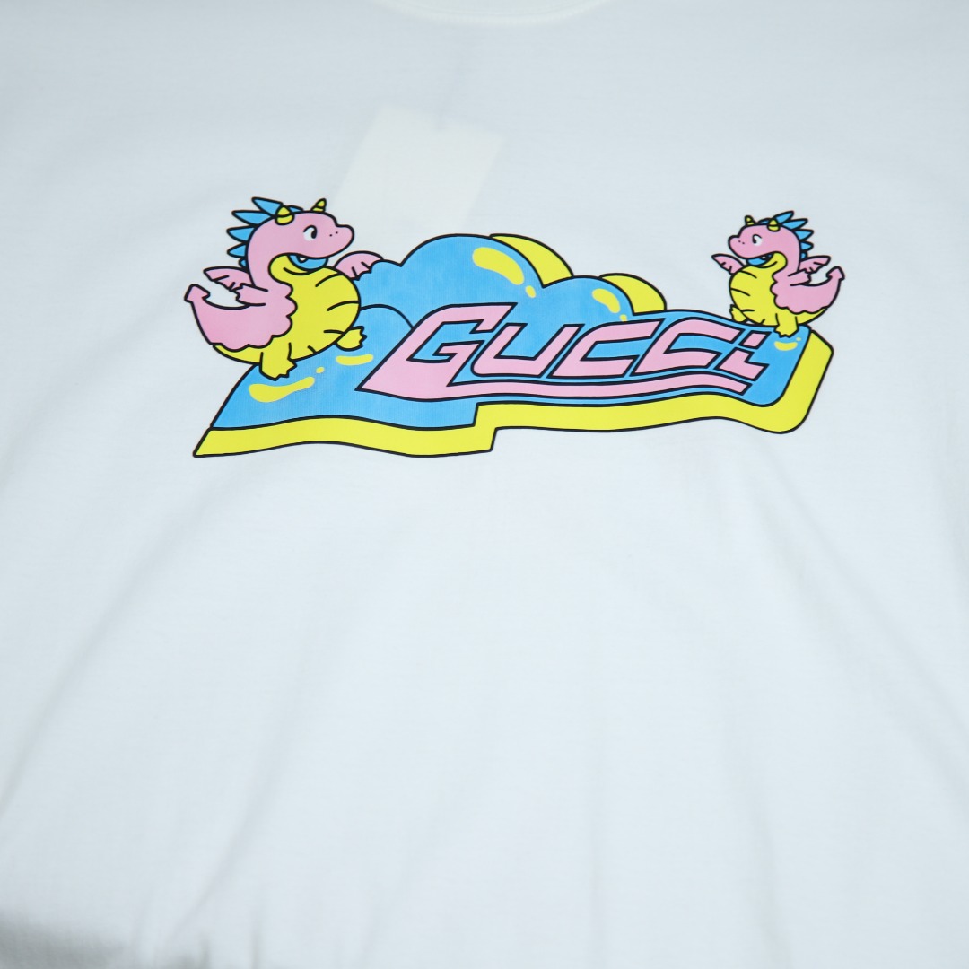 2025ss 봄 신상 GUCCI/구찌 100 라운드넥 반팔 티셔츠 모델 번호: GUC011
