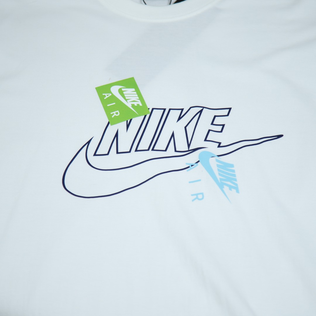 2025ss 봄 신상 NIKE / 나이키 라운드넥 반팔 티셔츠 모델 번호: NI018