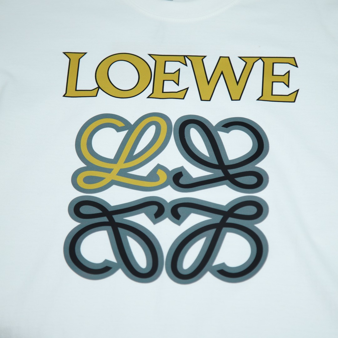 2025s스프링 신상품 로에베/로에베 백 라운드넥 반팔 티셔츠 모델 번호: LOE002