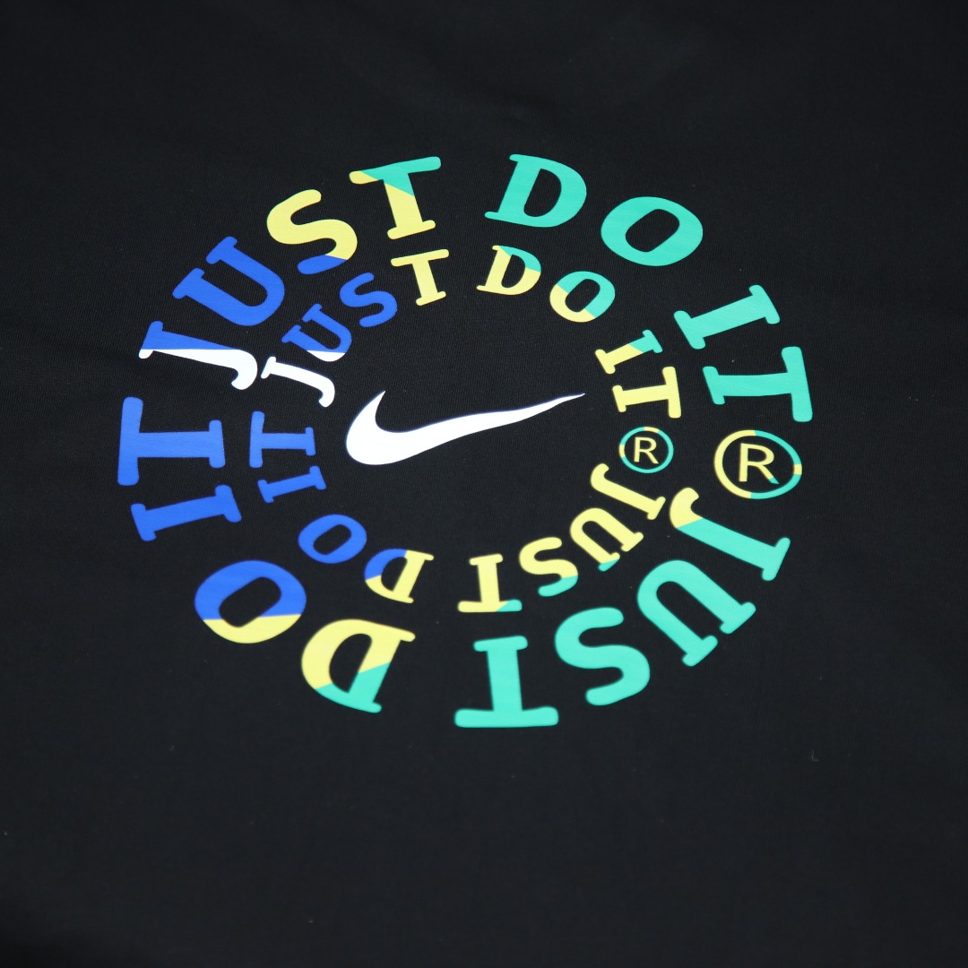 2025스프링 신상품 나이키/나이키 라운드넥 반팔 티셔츠 모델 번호: NI035