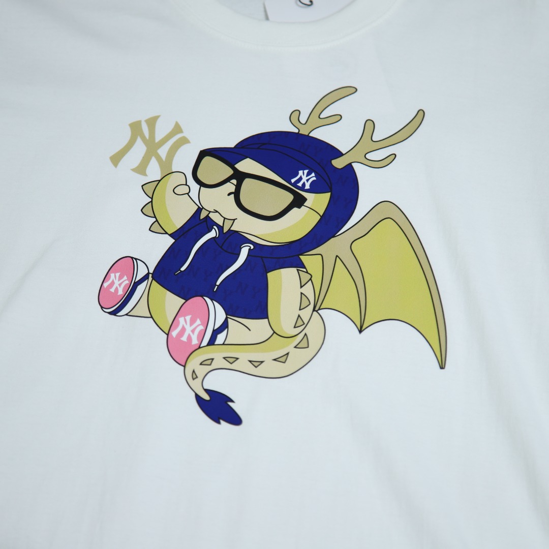 2025ss 봄 신상품 MLB 뉴욕 양키스 100 라운드넥 반팔 티셔츠 모델 번호: MLB018