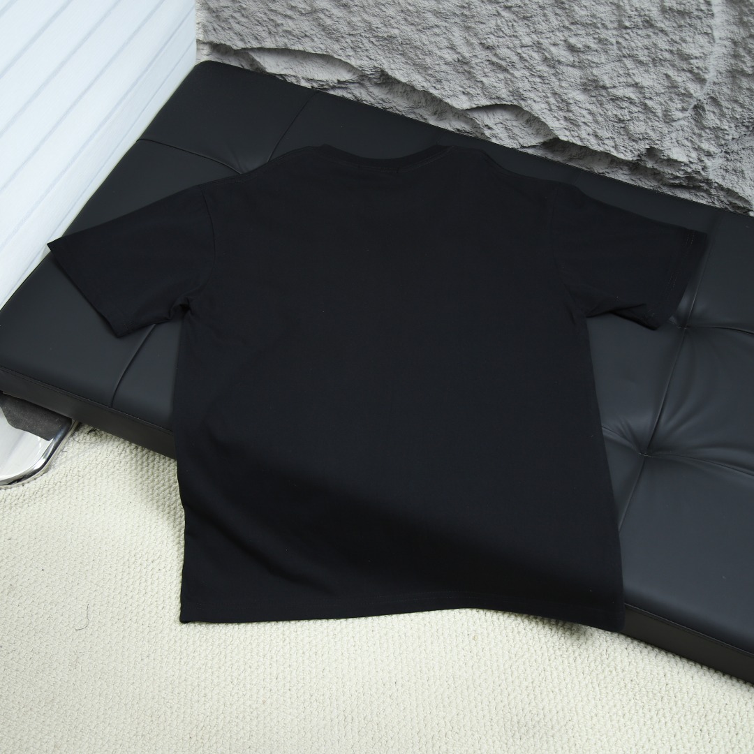 2025SS 봄 신상 LV 라운드넥 반팔 티셔츠 상품번호:LV061