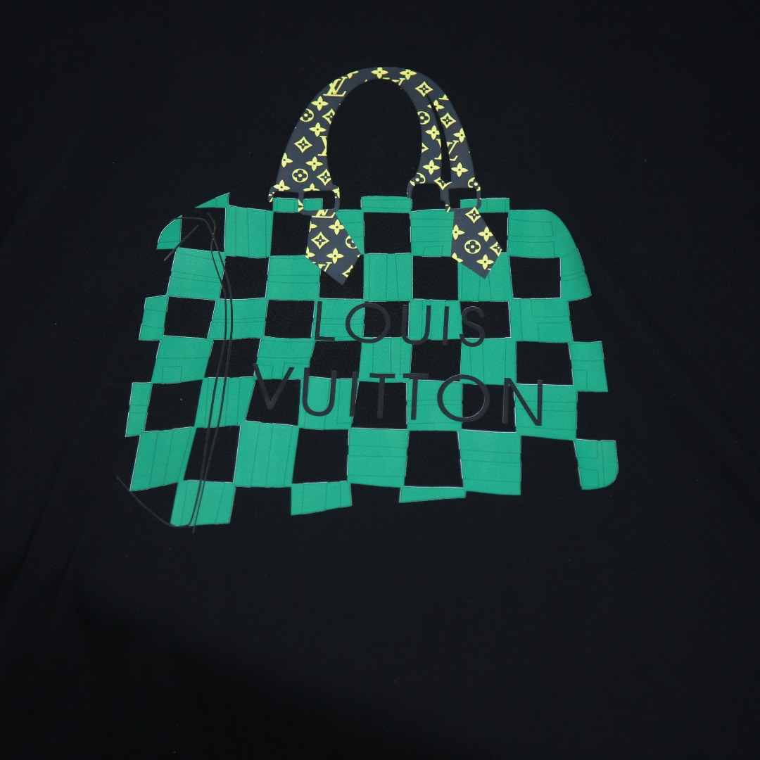 2025ss 봄 신상 LV 라운드넥 반팔 티셔츠 모델 번호: LV065