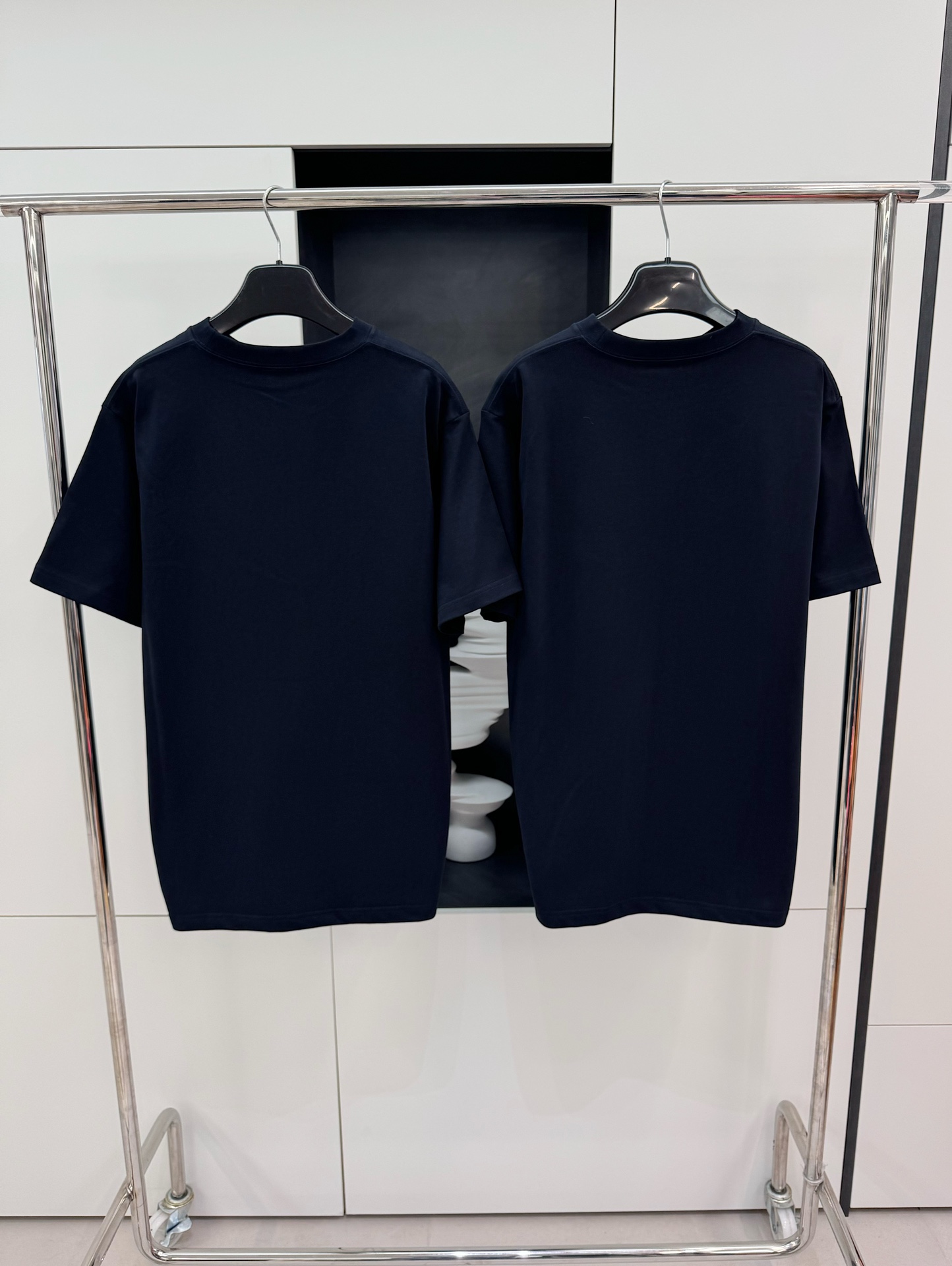 CD 2024SS 1947 자수 라운드넥 쇼트 슬리브